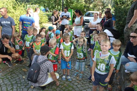 Tuż przed startem najmłodsi chłopcy